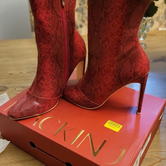 Boots - Picture 2 of 2